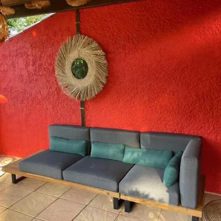 La Petite Maison Sur La Colline - Piscine Privee * Ла-Лонд-ле-Мор